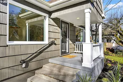 4313 NE Hazelfern Pl, Portland, OR 97213 - Photo 2