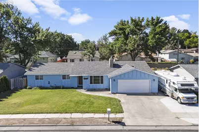 335 W McKenzie Ave, Hermiston, OR 97838 - Photo 2