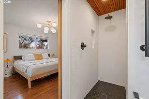 8110 SW Valley View Dr, Portland, OR 97225 - Photo 16