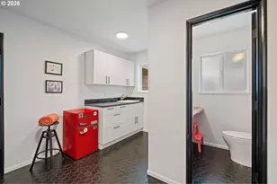 8110 SW Valley View Dr, Portland, OR 97225 - Photo 22