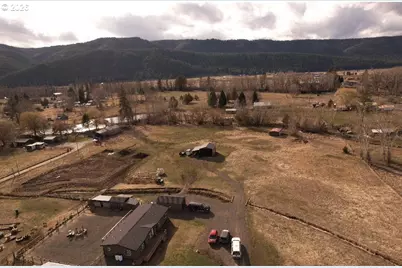 70724 Bear Creek Rd, Wallowa, OR 97885 - Photo 34