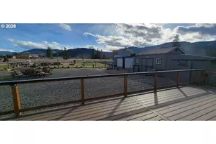 70724 Bear Creek Rd, Wallowa, OR 97885 - Photo 14