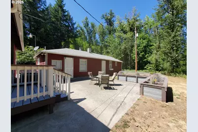 753 Albert Ave, Glendale, OR 97442 - Photo 22
