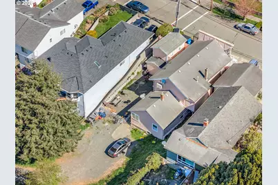 690 Alameda Ave, Astoria, OR 97103 - Photo 6