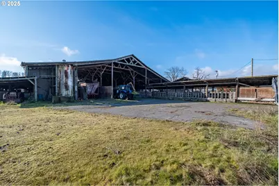 35308 Riverside Ln, Scappoose, OR 97056 - Photo 44