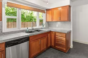 611 NE Church St, Portland, OR 97211 - Photo 12