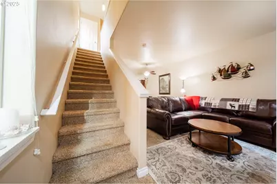 17484 SW November Ct, Beaverton, OR 97003 - Photo 4