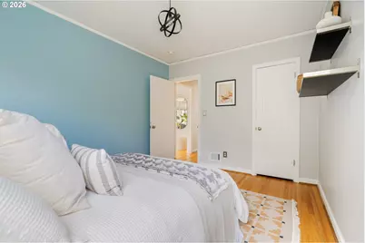 6716 N Commercial Ave, Portland, OR 97217 - Photo 14