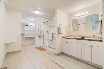 6716 N Commercial Ave, Portland, OR 97217 - Photo 26