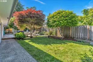 17325 NE Irving St, Portland, OR 97230 - Photo 36