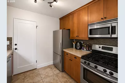 1409 NW 23rd Ave, Portland, OR 97210 - Photo 10