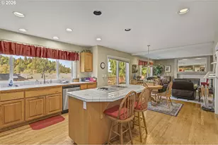 501 NW Mawrcrest Pl, Gresham, OR 97030 - Photo 10