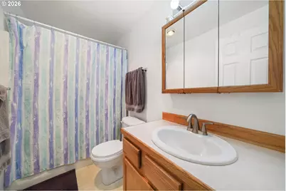 2102 S 8th St, Cottage Grove, OR 97424 - Photo 20