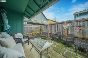 2102 S 8th St, Cottage Grove, OR 97424 - Photo 26