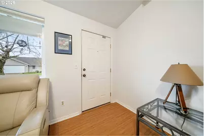 2102 S 8th St, Cottage Grove, OR 97424 - Photo 4