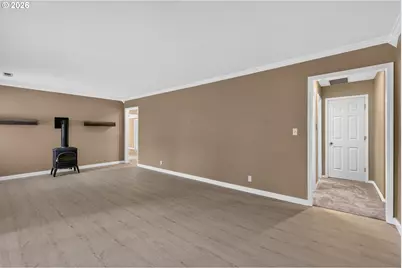 875 SE 66th Way, Hillsboro, OR 97123 - Photo 10