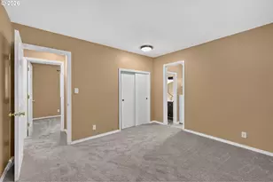 875 SE 66th Way, Hillsboro, OR 97123 - Photo 22