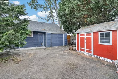 875 SE 66th Way, Hillsboro, OR 97123 - Photo 42