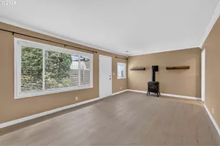 875 SE 66th Way, Hillsboro, OR 97123 - Photo 8