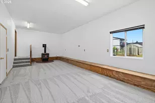 12037 SE Raymond St, Portland, OR 97266 - Photo 28