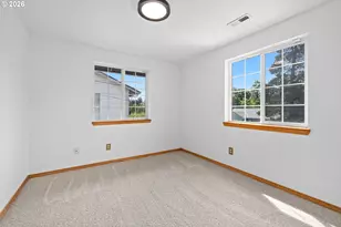 12037 SE Raymond St, Portland, OR 97266 - Photo 22