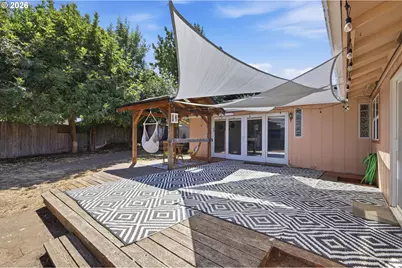 277 71st Pl, Springfield, OR 97478 - Photo 42