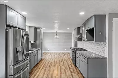 2120 Lafayette St SE, Albany, OR 97322 - Photo 14