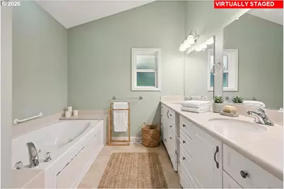 11041 SW 45th Ave, Portland, OR 97219 - Photo 30