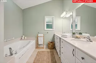 11041 SW 45th Ave, Portland, OR 97219 - Photo 30