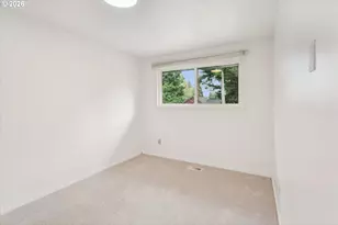11041 SW 45th Ave, Portland, OR 97219 - Photo 34