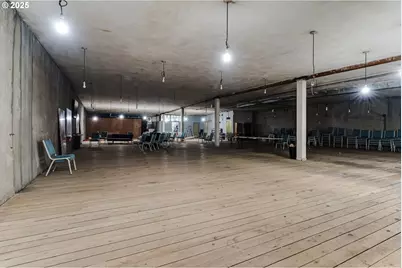 612 Main St, Springfield, OR 97477 - Photo 10