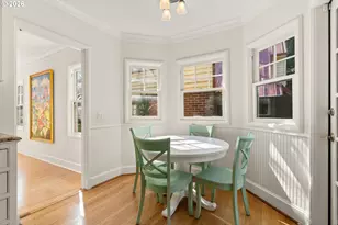 2237 NE Regents Dr, Portland, OR 97212 - Photo 16