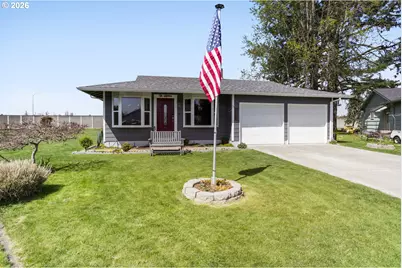 2233 Country Club Ter, Woodburn, OR 97071 - Photo 4