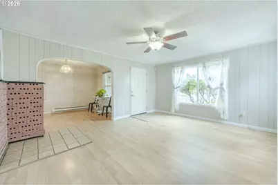 2240 5th St, Springfield, OR 97477 - Photo 8