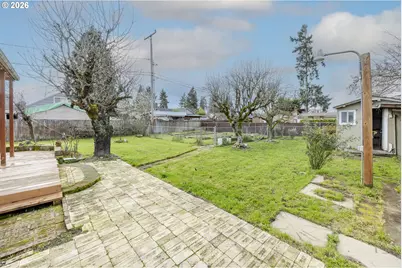 2240 5th St, Springfield, OR 97477 - Photo 38