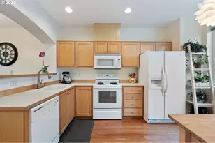 15465 SW Sparrow Loop, Beaverton, OR 97007 - Photo 14