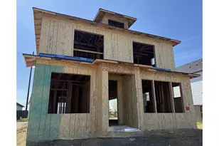 762 Magnolia Ave, Woodburn, OR 97071 - Photo 2