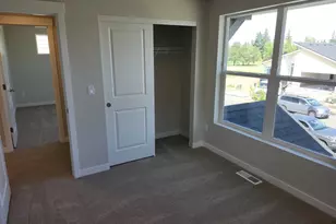 762 Magnolia Ave, Woodburn, OR 97071 - Photo 28