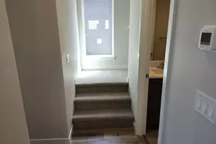 762 Magnolia Ave, Woodburn, OR 97071 - Photo 14