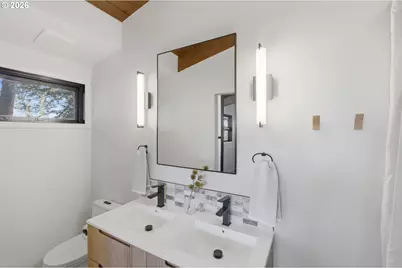 927 Kingwood Dr NW, Salem, OR 97304 - Photo 24