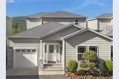 2471 SE Waldon Ave, Roseburg, OR 97470 - Photo 1