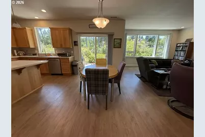 3861 Nandina Dr, Florence, OR 97439 - Photo 12