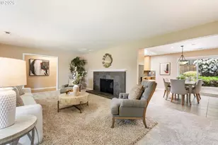 5190 SW Dover Ln, Portland, OR 97225 - Photo 8
