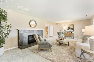 5190 SW Dover Ln, Portland, OR 97225 - Photo 4