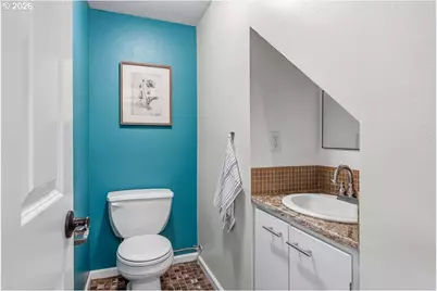 2372 NW Glisan St #5, Portland, OR 97210 - Photo 18