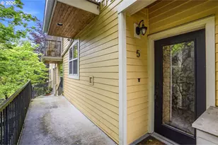2372 NW Glisan St, Portland, OR 97210 - Photo 2