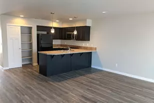 804 E Oregon Ave, Hermiston, OR 97838 - Photo 8