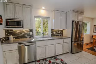 1682 NW Hopper Ct, Roseburg, OR 97471 - Photo 16