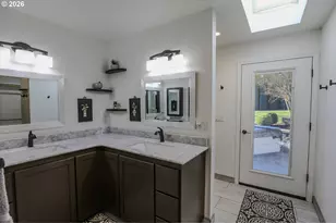 1682 NW Hopper Ct, Roseburg, OR 97471 - Photo 26