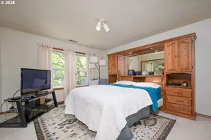 616 SW Eastman Pkwy, Gresham, OR 97080 - Photo 32
